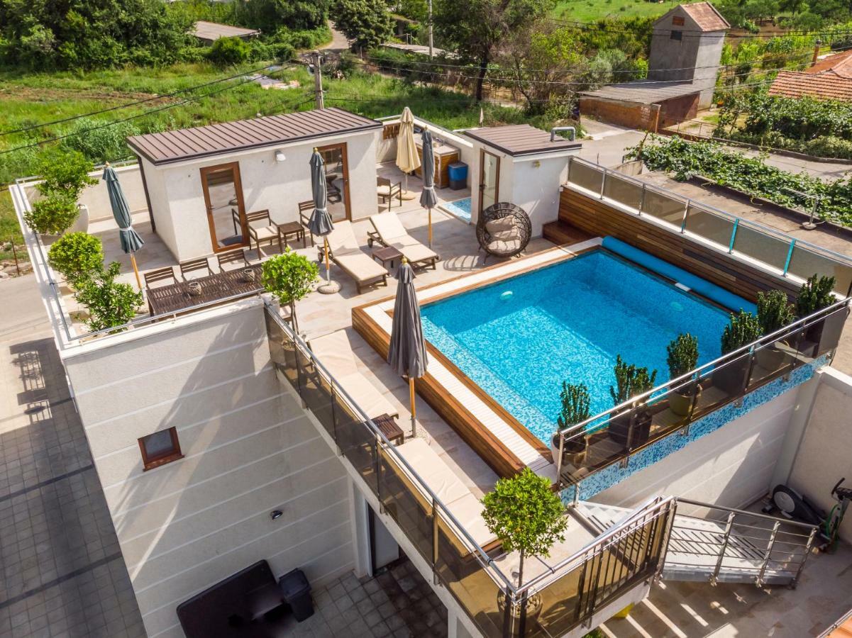 Apartments Davor Бар Екстер'єр фото